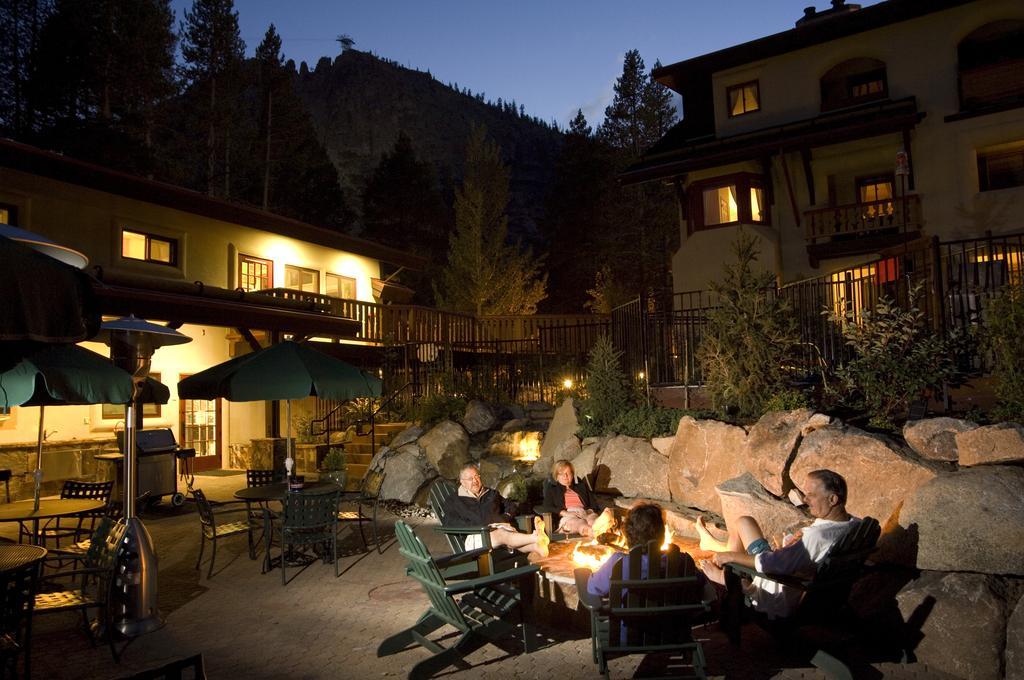 奥运村奥运谷度假村奥运谷（Squaw Valley）